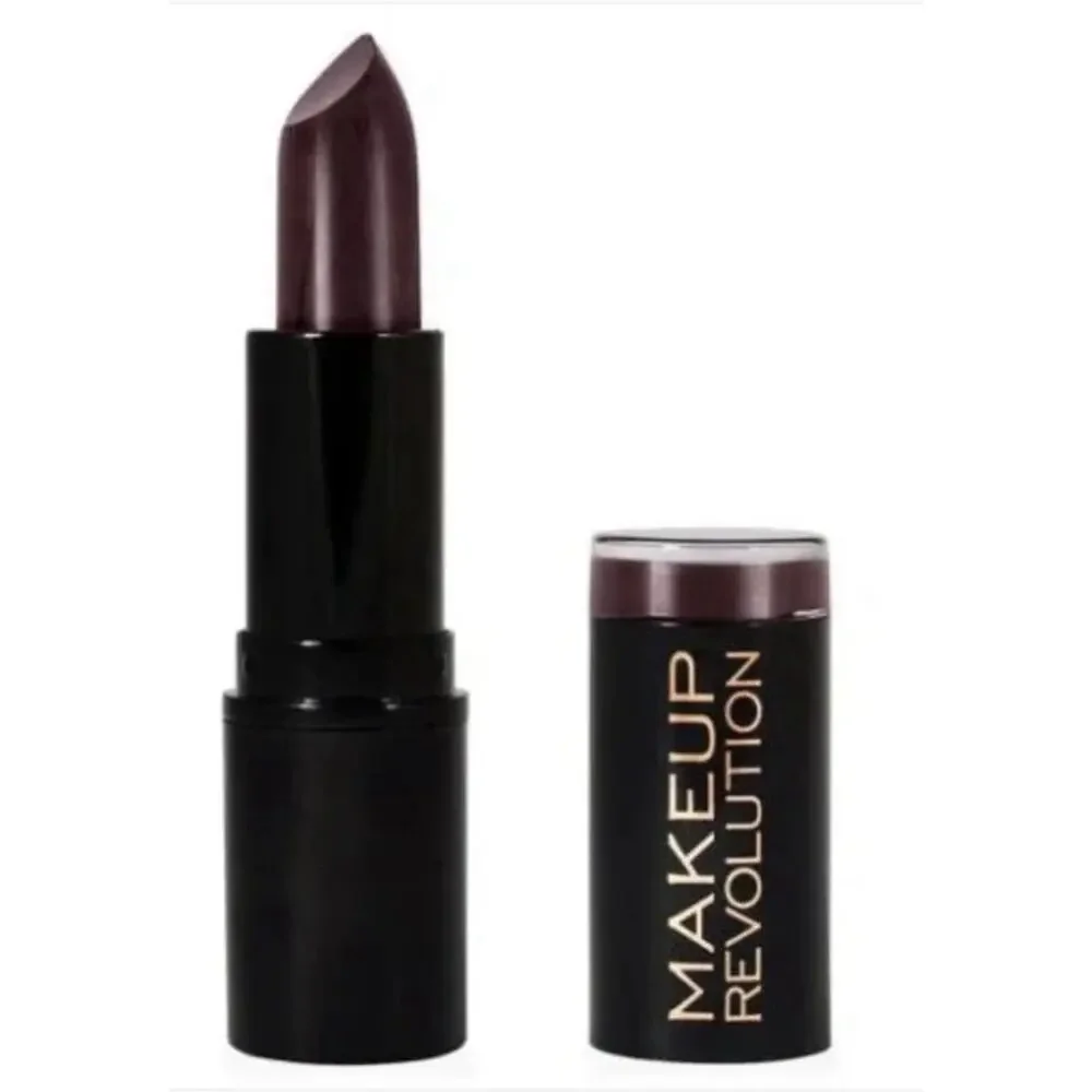Makeup Revolution Amazing Lipstick In Shade Make Me Tonight